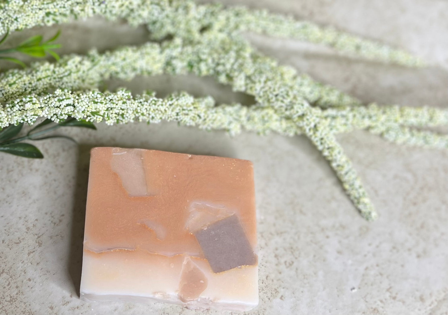 OATMEAL MILK & HONEY HANDMADE SPECIALTY SOAP (FACE & BODY)